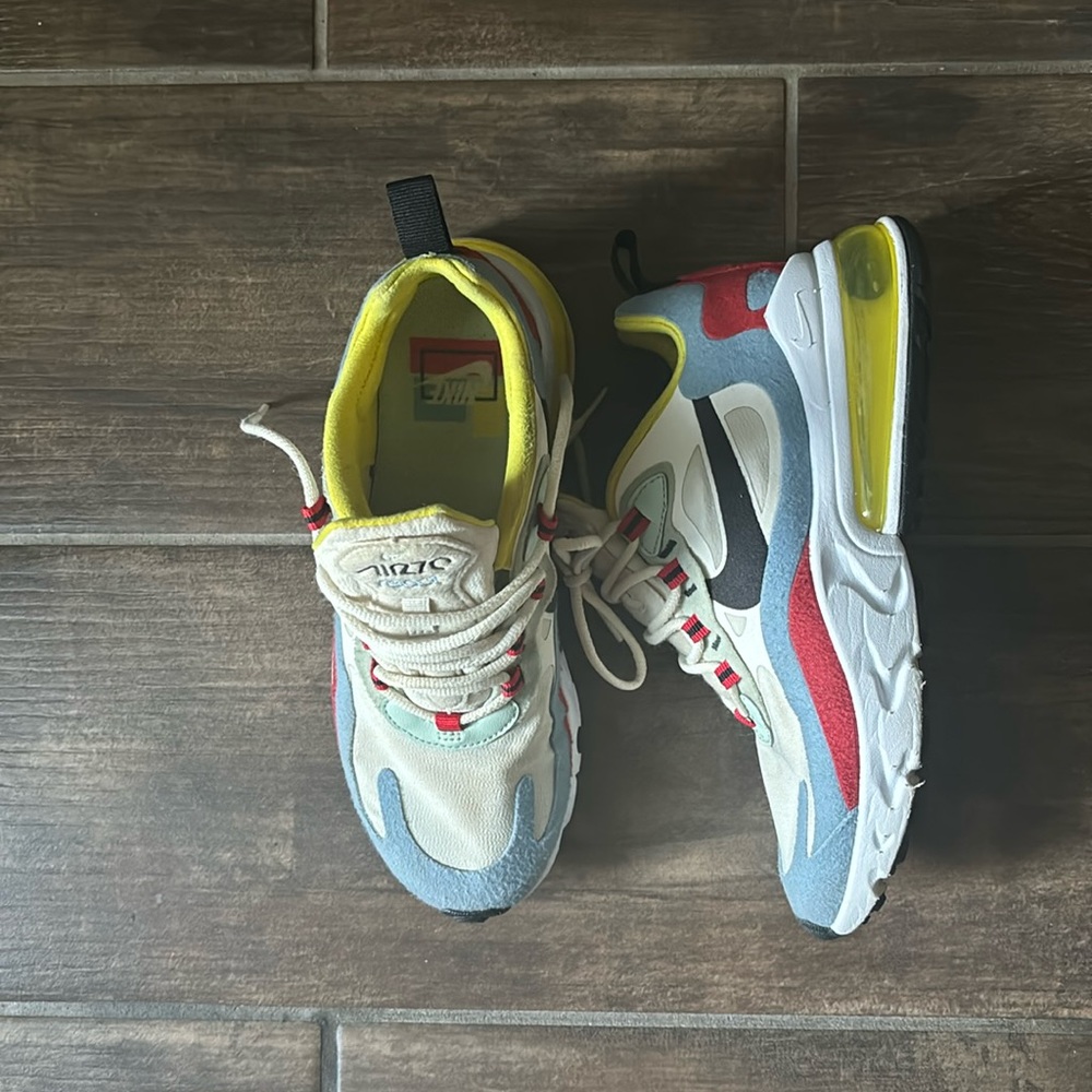 Nike Air270 React Size 5.5